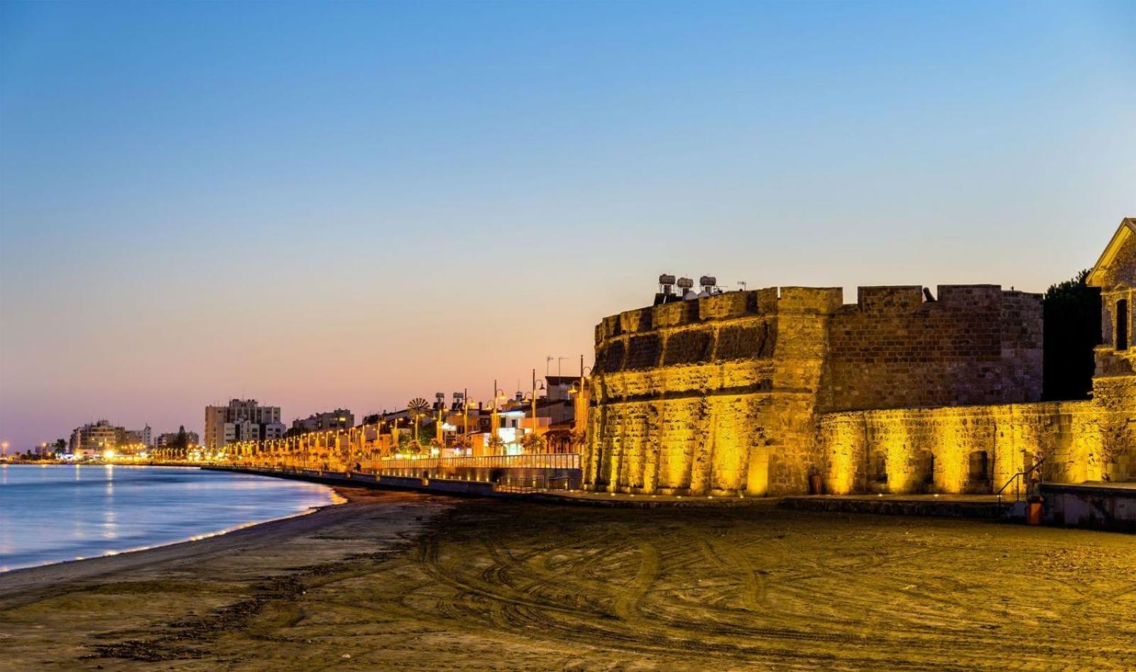 Paradise By The Sea Larnaca Exterior photo